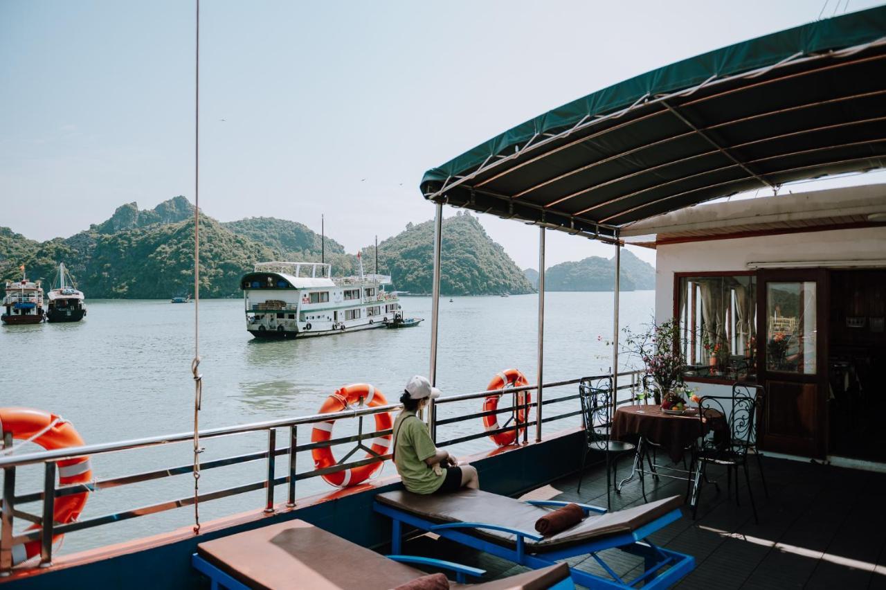 Hotel Cat Ba Bay Cruises Dong Khe Sau Zewnętrze zdjęcie