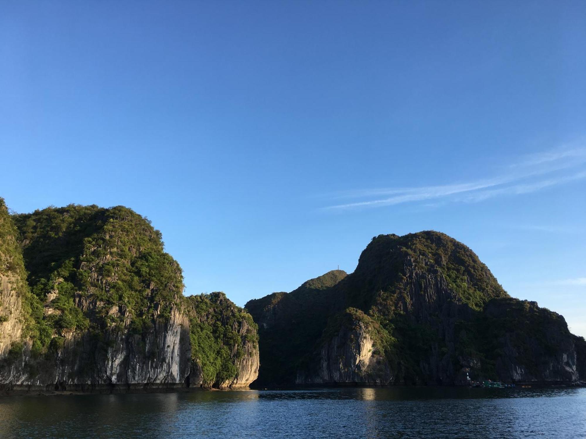 Hotel Cat Ba Bay Cruises Dong Khe Sau Zewnętrze zdjęcie