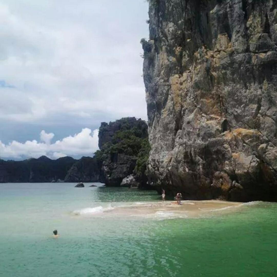 Hotel Cat Ba Bay Cruises Dong Khe Sau Zewnętrze zdjęcie