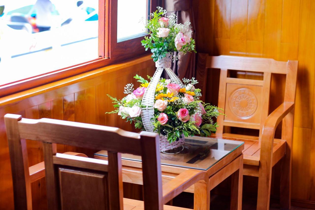 Hotel Cat Ba Bay Cruises Dong Khe Sau Zewnętrze zdjęcie